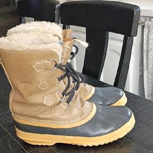 SOREL MANITOU BOOTS